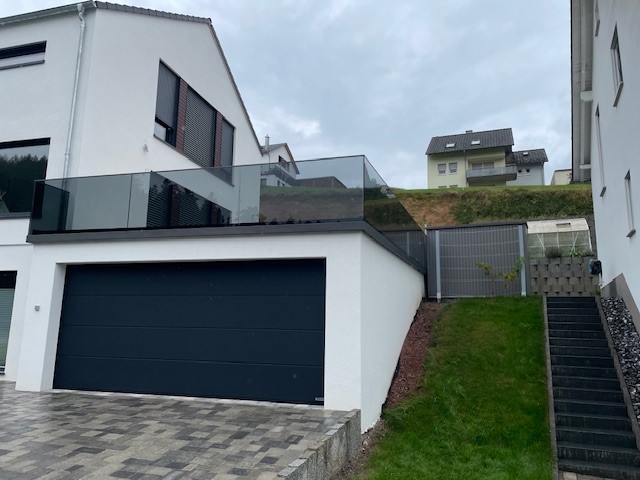 Balkone und Geländer Balkone und Geländer