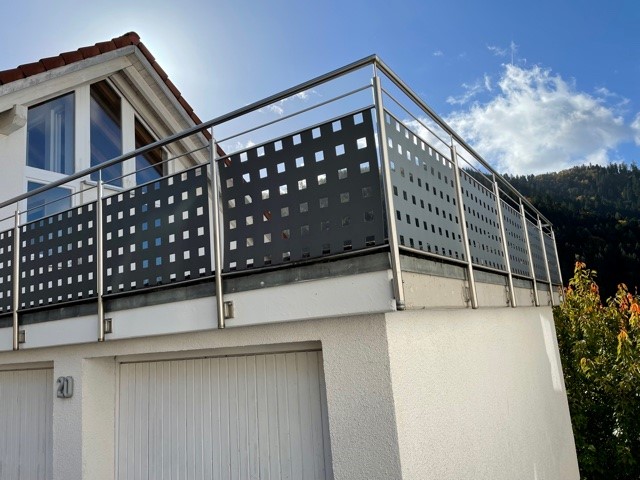 Balkone und Geländer 251121 2
